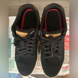 MEN'S LEVIS AVERY CASUAL SHOES